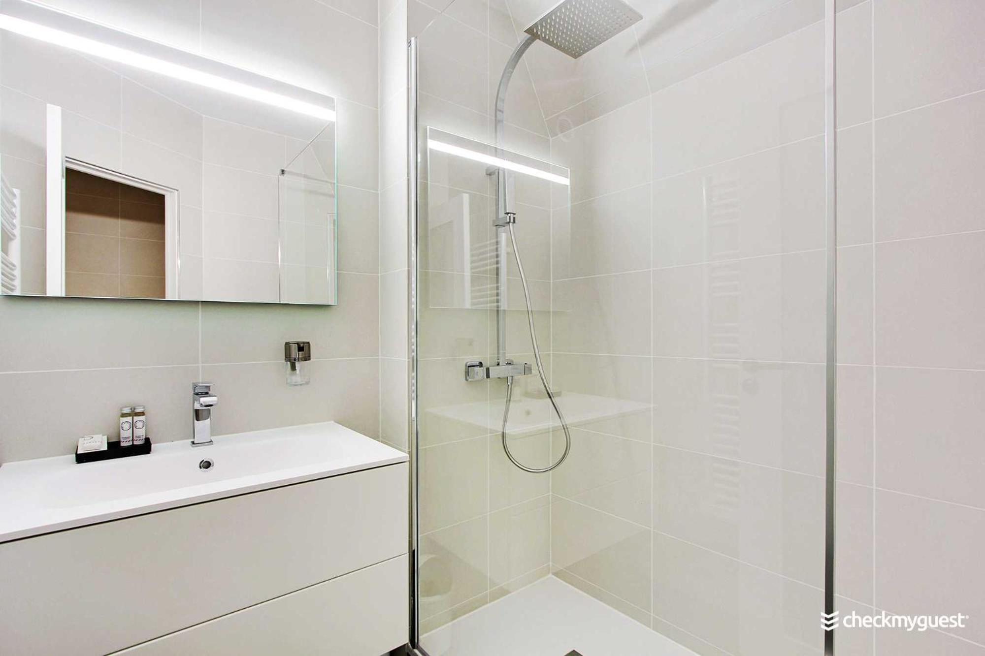Authentic Apartment - 2Br-6P - Le Marais Paris Exterior foto